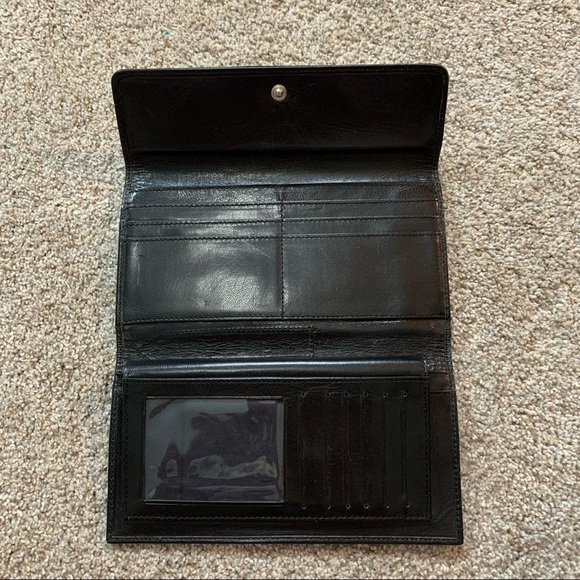 TUSK LUXURY snakeskine leather checkbook wallet. EUC - Picture 2 of 5